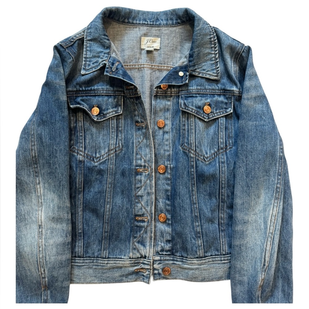 J.Crew Denim Jacket Women’s Classic Trucker Style Medium Wash. size Large